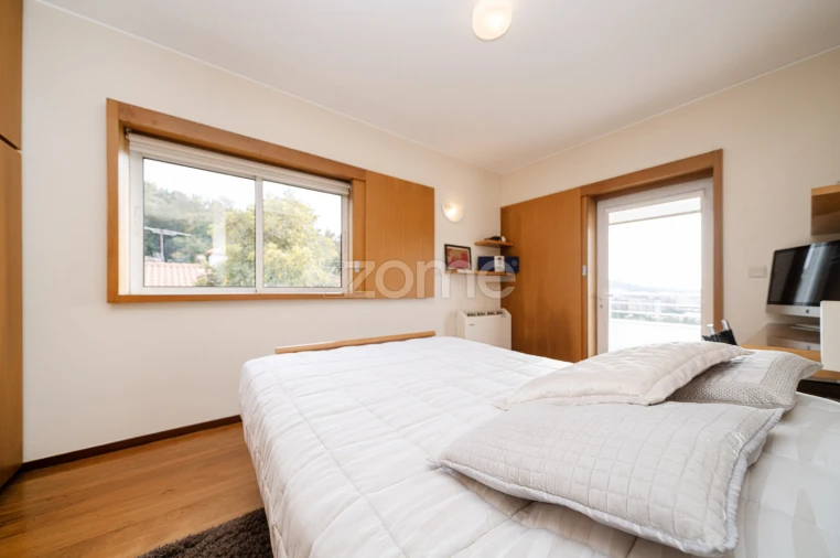 Moradia T6 para Venda em Nogueiró e Tenões Foto 53