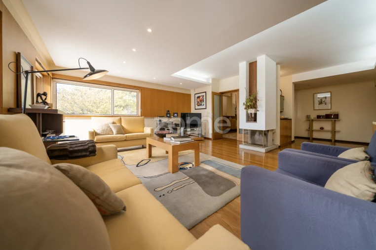 Moradia T6 para Venda em Nogueiró e Tenões Foto 7