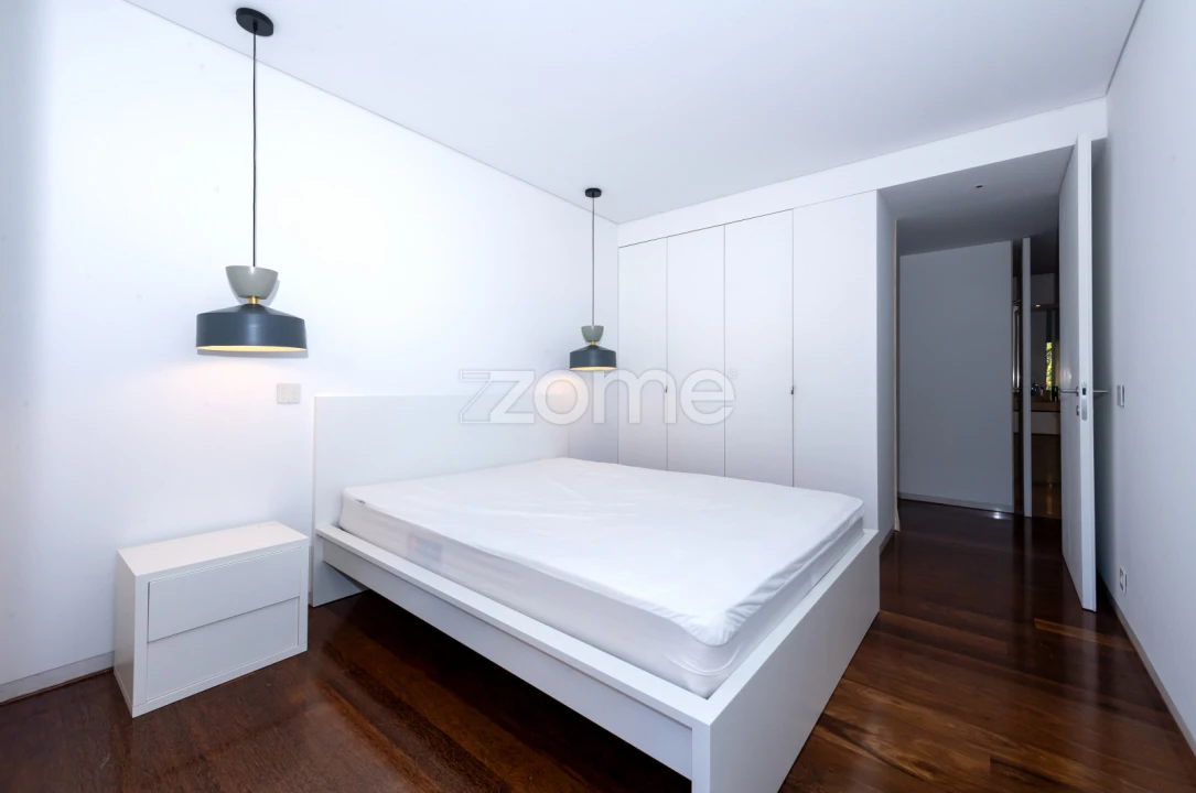 Apartamento T4 para Venda em Aldoar, Foz do Douro e Nevogilde Foto 16