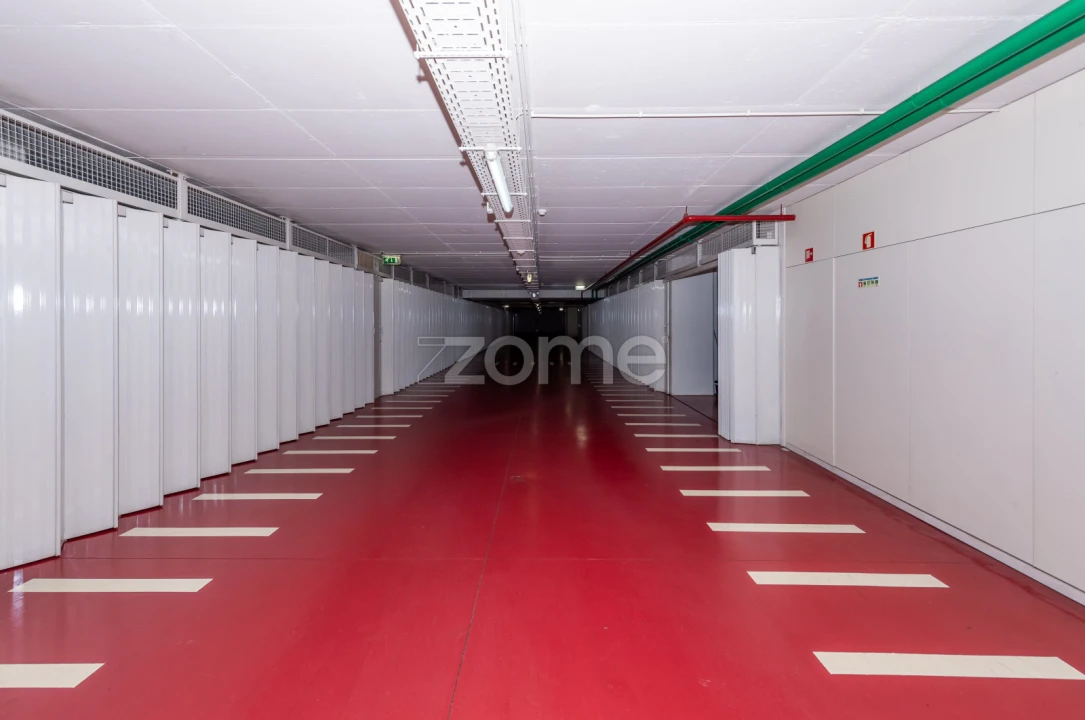Apartamento T4 para Venda em Aldoar, Foz do Douro e Nevogilde Foto 24