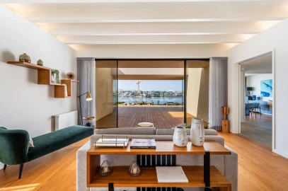 Moradia T4 para Venda em Santa Marinha e São Pedro da Afurada