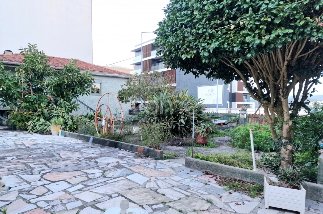 Moradia T5 para Venda em São João da Madeira Foto 10