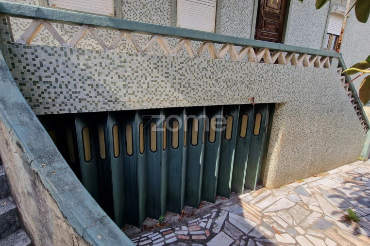 Moradia T5 para Venda em São João da Madeira Foto 7