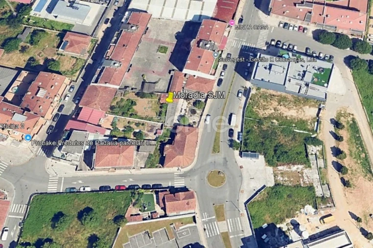 Moradia T5 para Venda em São João da Madeira Foto 18