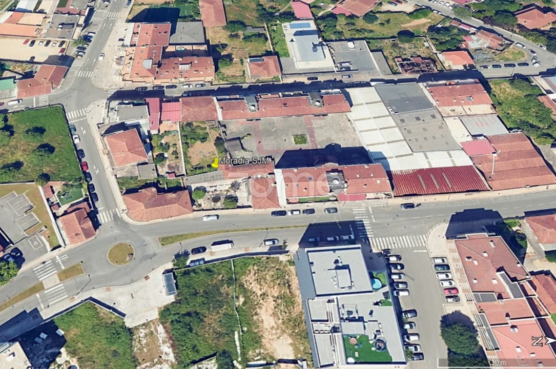 Moradia T5 para Venda em São João da Madeira Foto 17