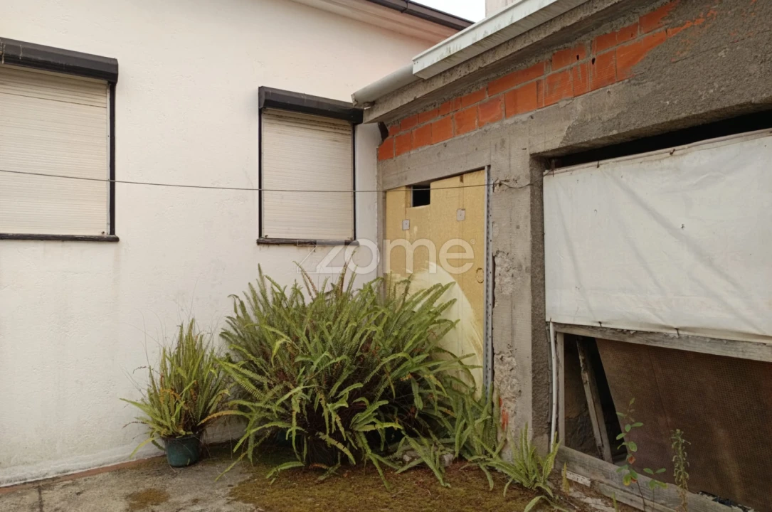 Moradia T5 para Venda em São Mamede de Infesta e Senhora da Hora Foto 8