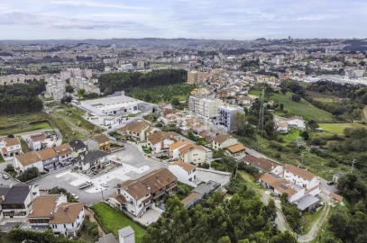 Moradia T5 para Venda em Rio Tinto