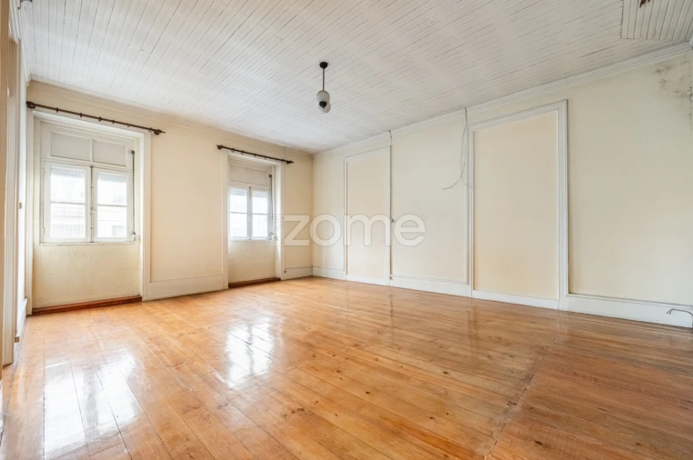 Prédio para Venda em Alfena Foto 27