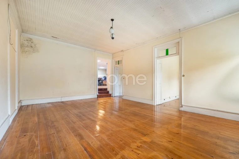 Prédio para Venda em Alfena Foto 28