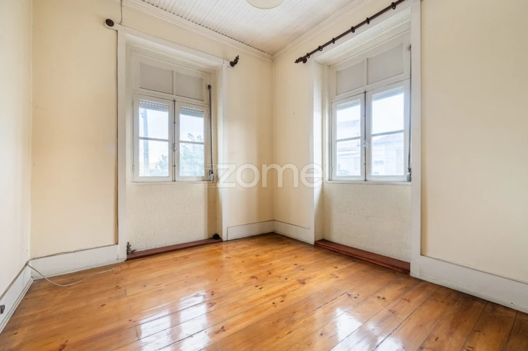 Prédio para Venda em Alfena Foto 29