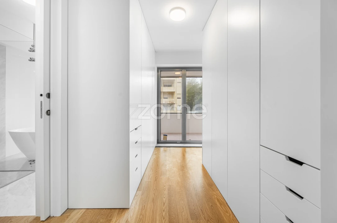 Moradia T3 para Arrendamento em Aldoar, Foz do Douro e Nevogilde Foto 16