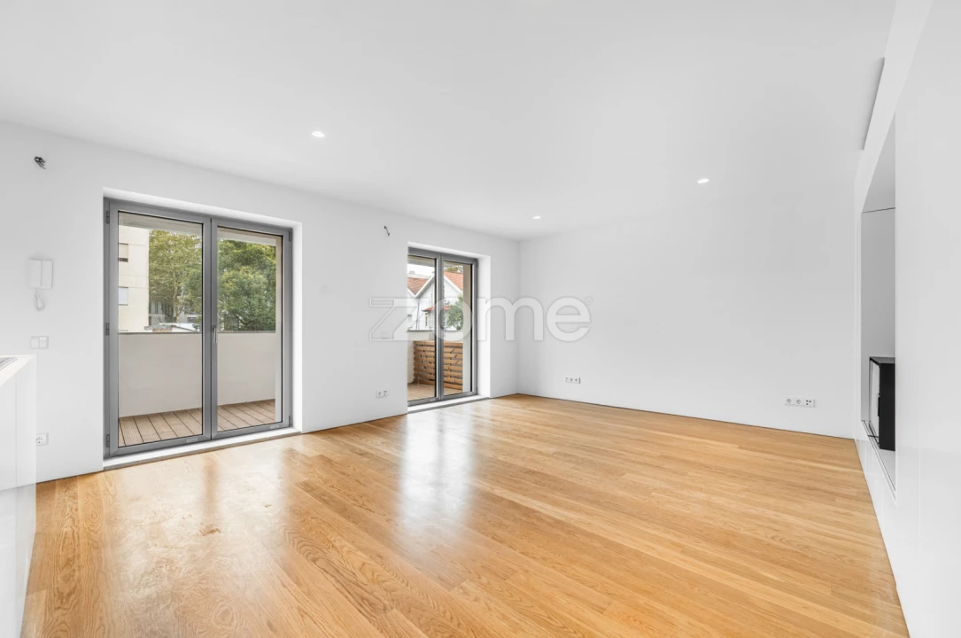 Moradia T3 para Arrendamento em Aldoar, Foz do Douro e Nevogilde Foto 9