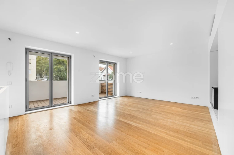 Moradia T3 para Arrendamento em Aldoar, Foz do Douro e Nevogilde Foto 9