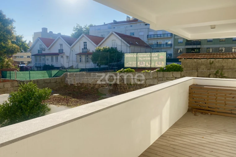 Moradia T3 para Arrendamento em Aldoar, Foz do Douro e Nevogilde Foto 3