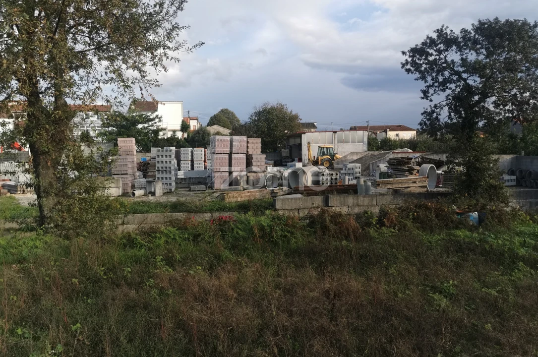 Terreno para Venda em Recarei Foto 25