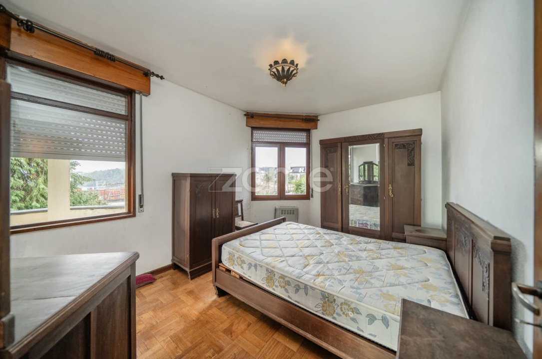 Moradia T5 para Venda em Freixo de Cima e de Baixo Foto 25