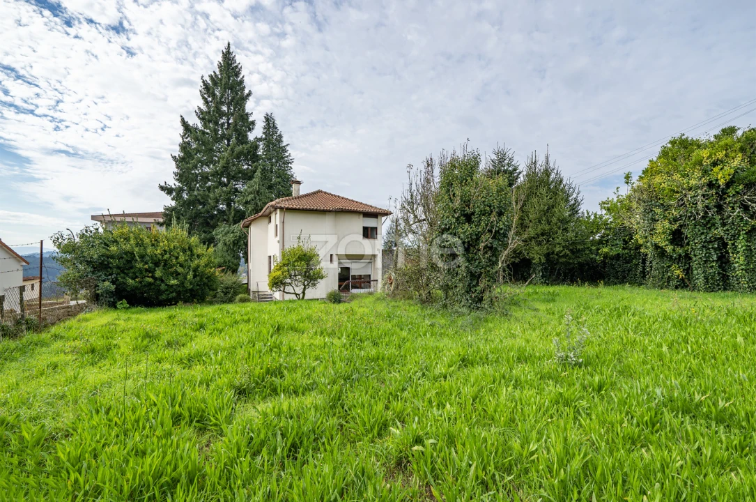 Moradia T5 para Venda em Freixo de Cima e de Baixo Foto 43