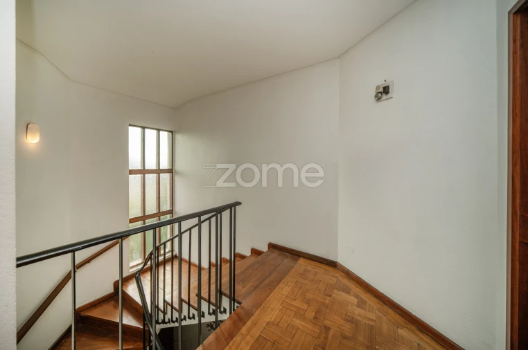 Moradia T5 para Venda em Freixo de Cima e de Baixo Foto 23