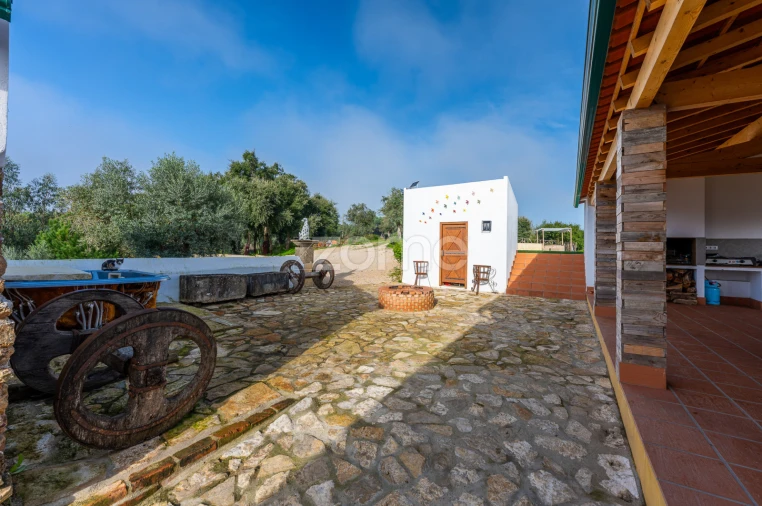 Quinta T13 para Venda em São João Baptista e Santa Maria dos Olivais Foto 8