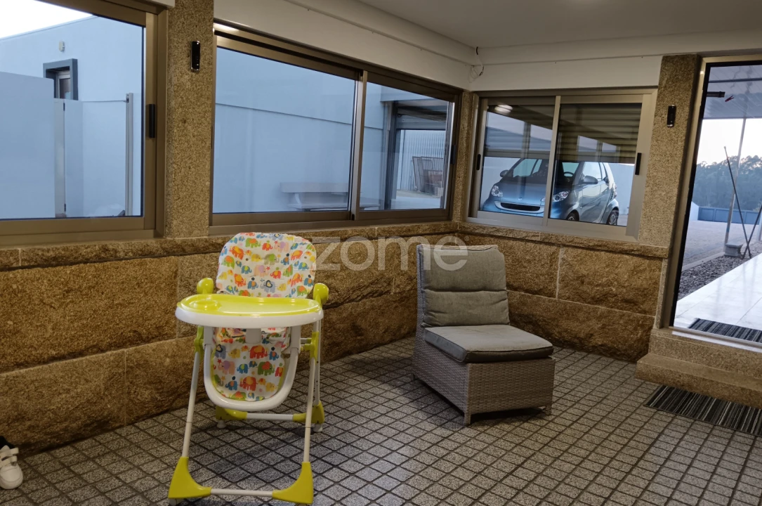 Moradia T3 para Venda em Louredo Foto 13