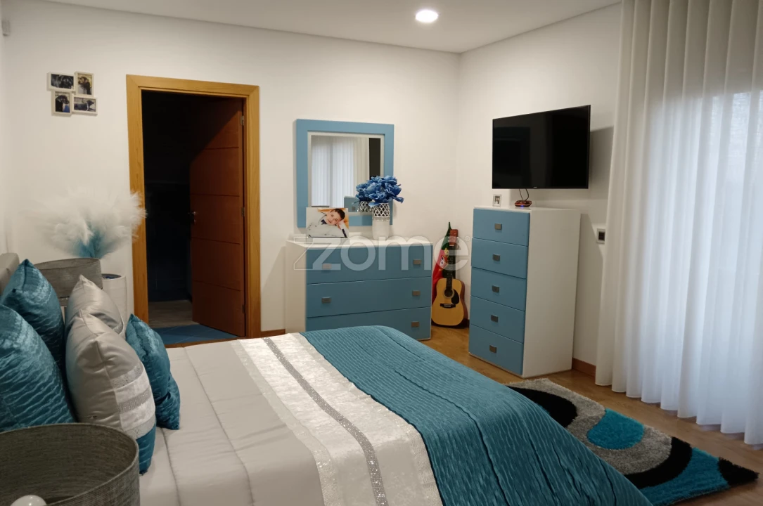 Moradia T3 para Venda em Louredo Foto 26