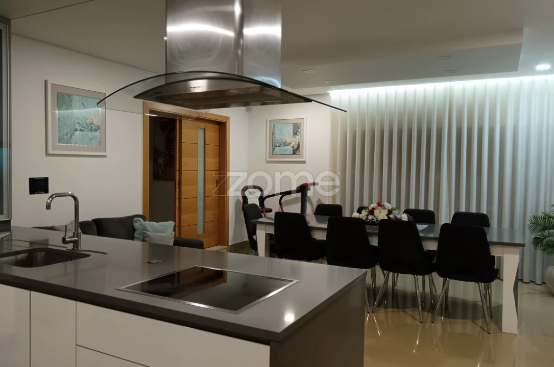 Moradia T3 para Venda em Louredo Foto 39