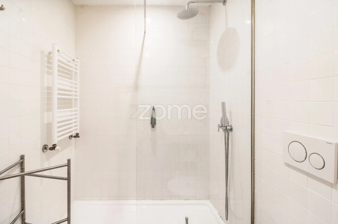 Prédio para Venda em Cedofeita, Santo Ildefonso, Sé, Miragaia, São Nicolau e Vitória Foto 26