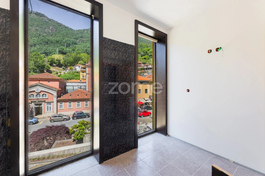 Prédio para Venda em Vilar da Veiga Foto 28