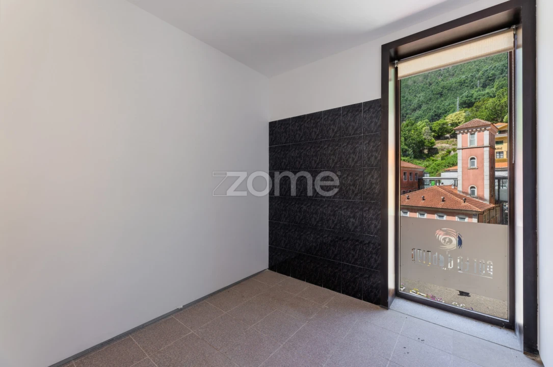 Prédio para Venda em Vilar da Veiga Foto 29