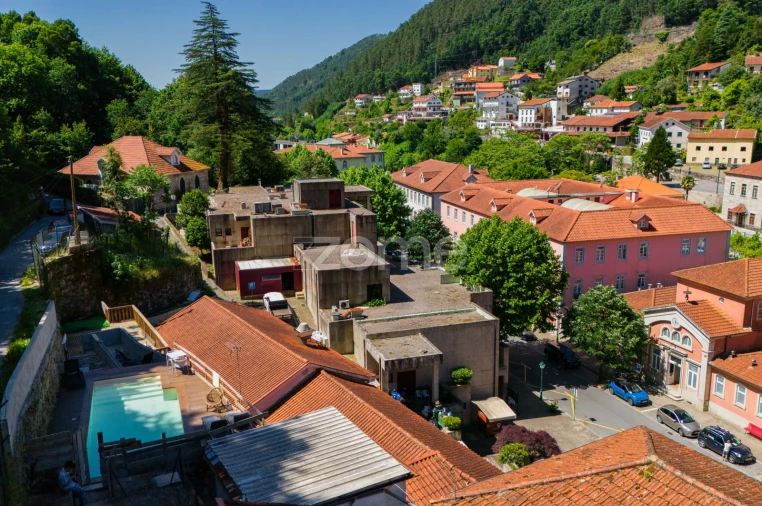 Prédio para Venda em Vilar da Veiga Foto 35