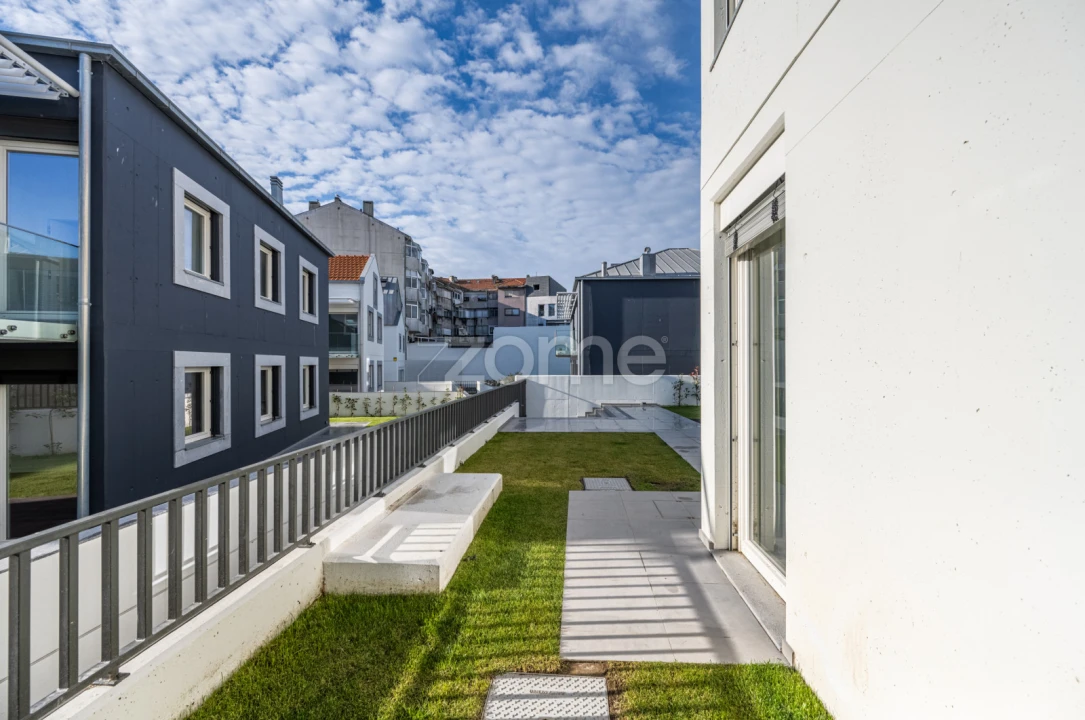 Moradia T3 para Venda em Matosinhos e Leça da Palmeira Foto 59
