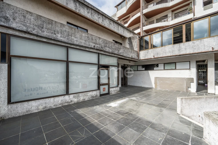 Negócio para Arrendamento em Rebordosa Foto 6