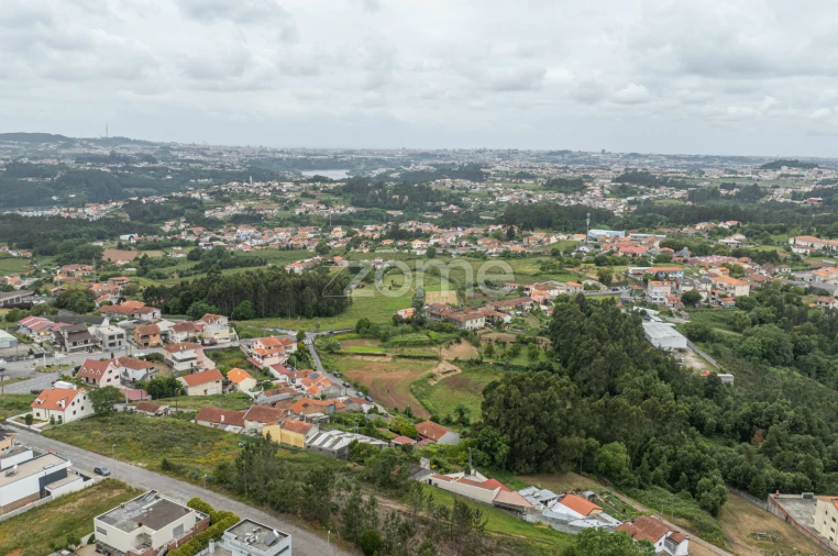 Quinta T4 para Venda em Gondomar (São Cosme), Valbom e Jovim Foto 29
