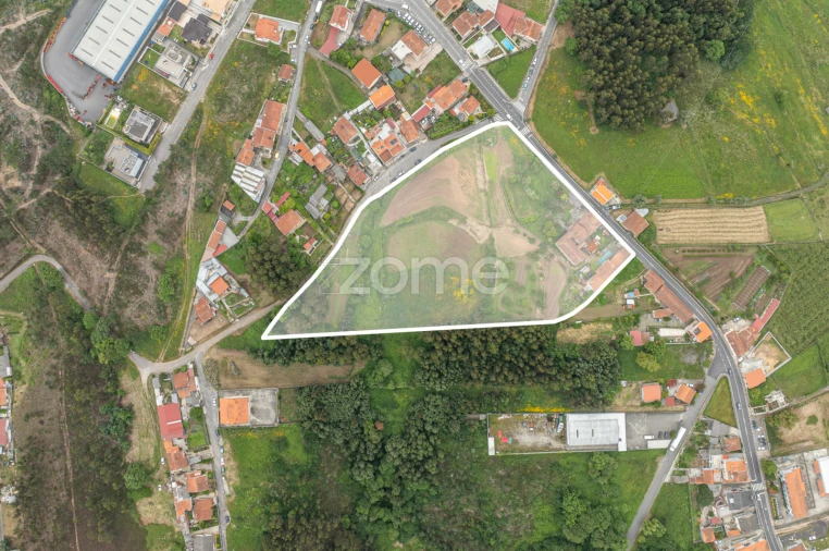 Quinta T4 para Venda em Gondomar (São Cosme), Valbom e Jovim Foto 33