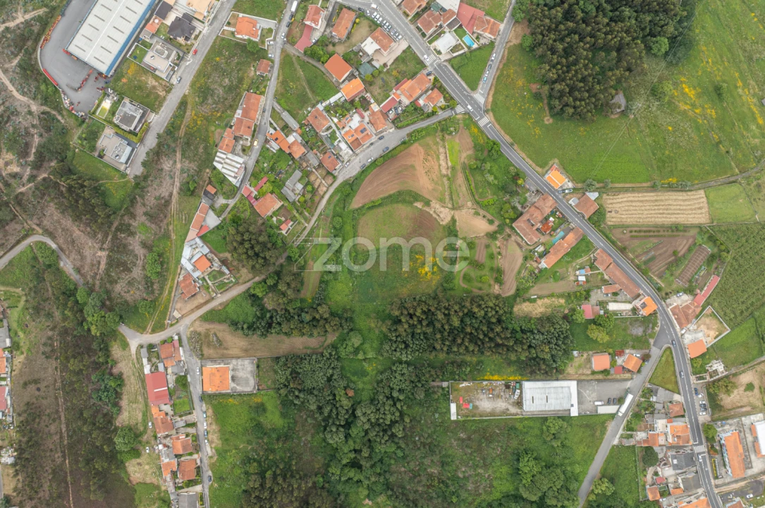 Quinta T4 para Venda em Gondomar (São Cosme), Valbom e Jovim Foto 31