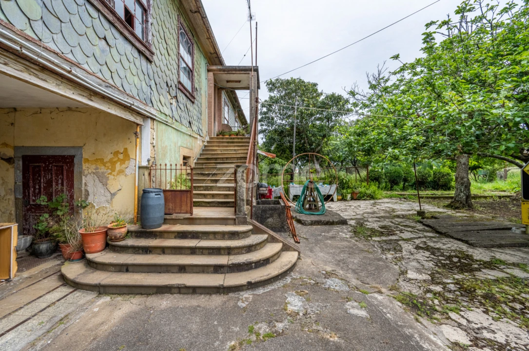 Quinta T4 para Venda em Gondomar (São Cosme), Valbom e Jovim Foto 3