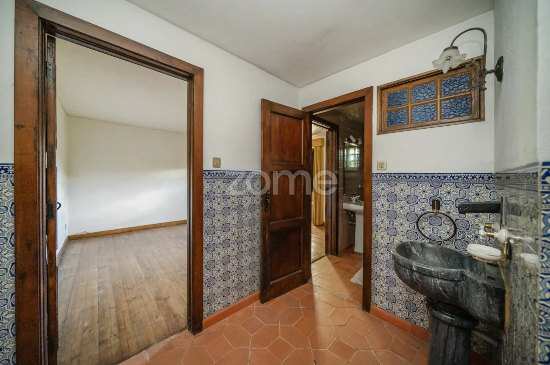 Quinta T4 para Venda em Idães Foto 15