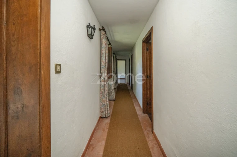 Quinta T4 para Venda em Idães Foto 18