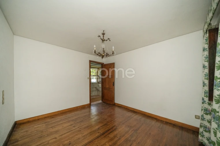 Quinta T4 para Venda em Idães Foto 20