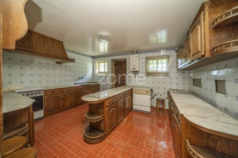 Quinta T4 para Venda em Idães Foto 27