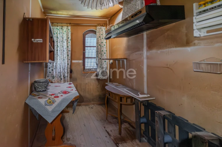 Moradia T4 para Venda em Eja Foto 36