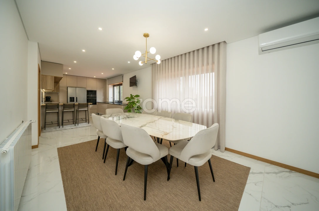 Moradia T5 para Venda em Vila Verde e Barbudo Foto 14