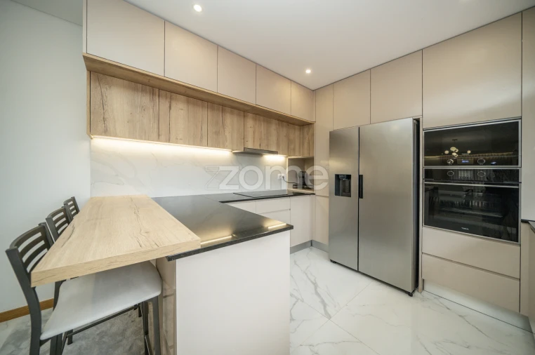 Moradia T5 para Venda em Vila Verde e Barbudo Foto 20