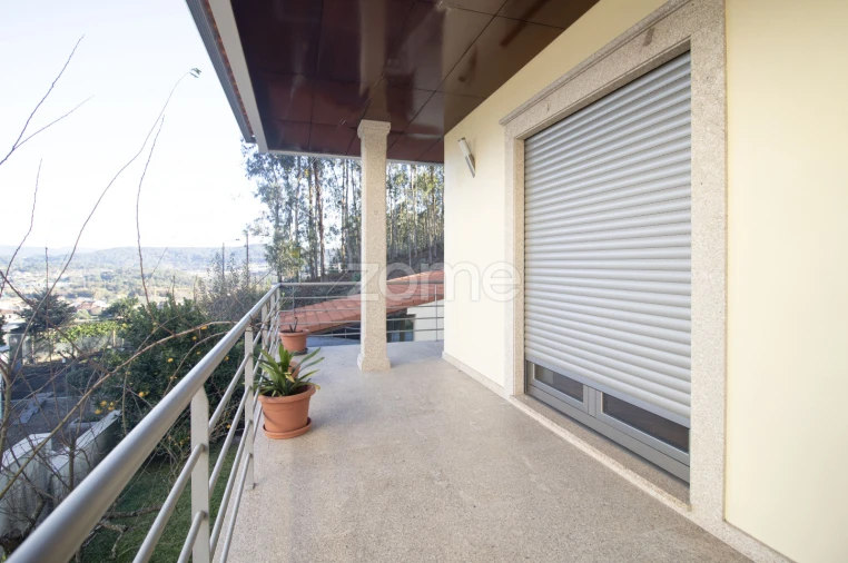 Moradia T4 para Venda em Tadim Foto 41