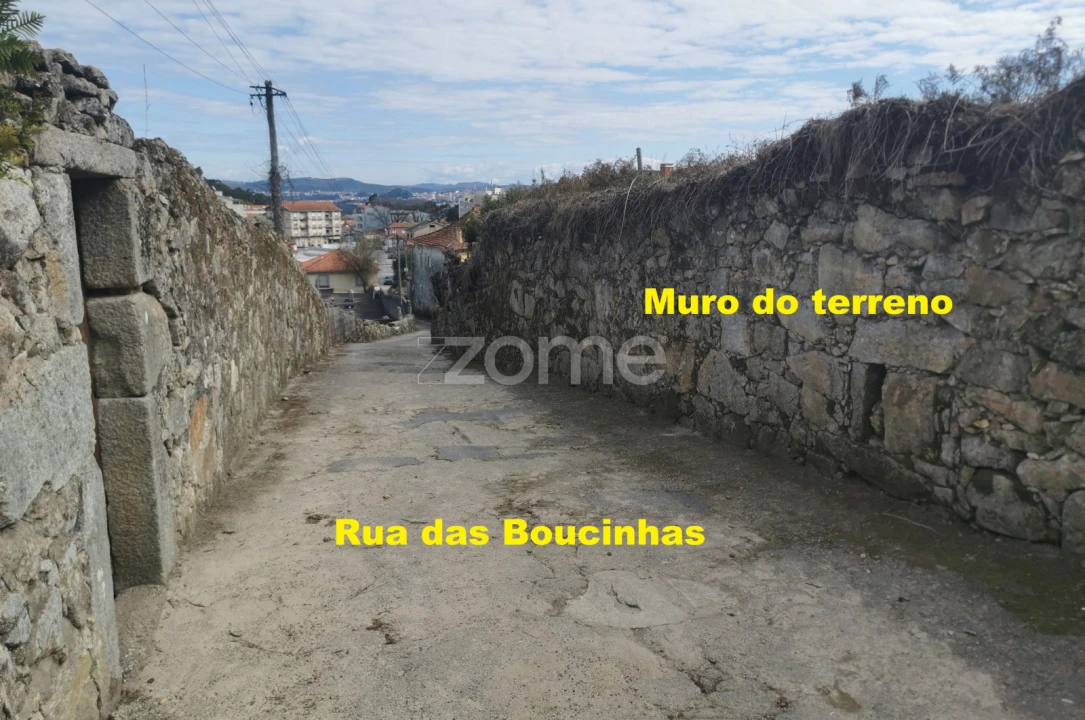 Terreno para Venda em Oliveira do Douro Foto 11