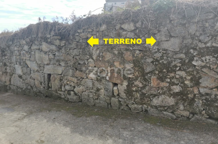 Terreno para Venda em Oliveira do Douro Foto 13