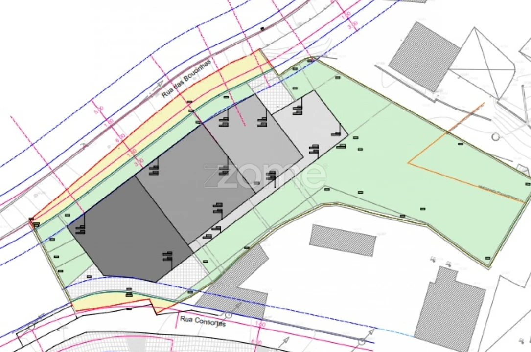 Terreno para Venda em Oliveira do Douro Foto 3
