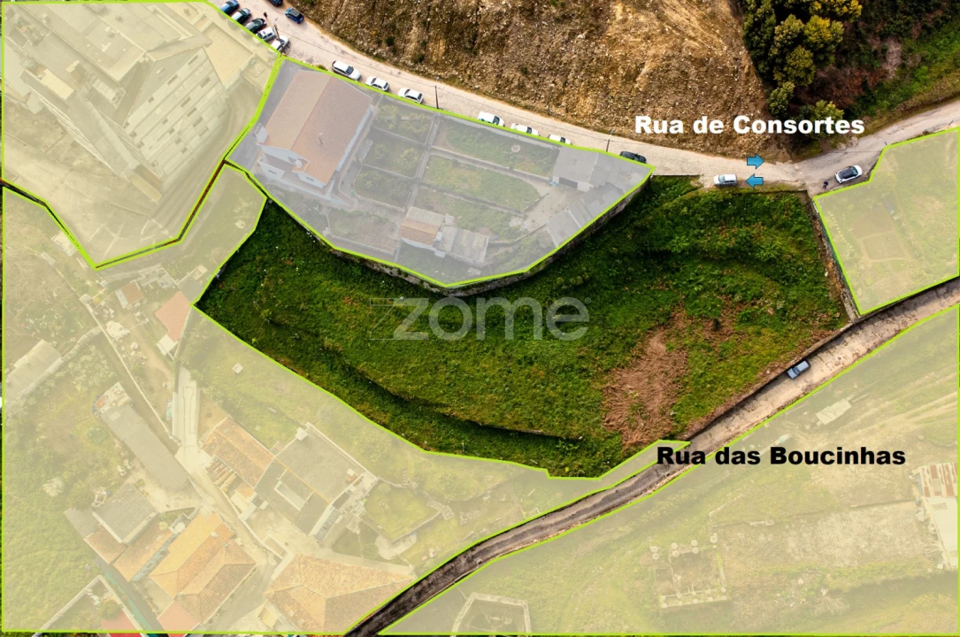 Terreno para Venda em Oliveira do Douro Foto 2