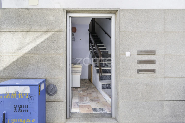 Prédio para Venda em Torre de Moncorvo Foto 21