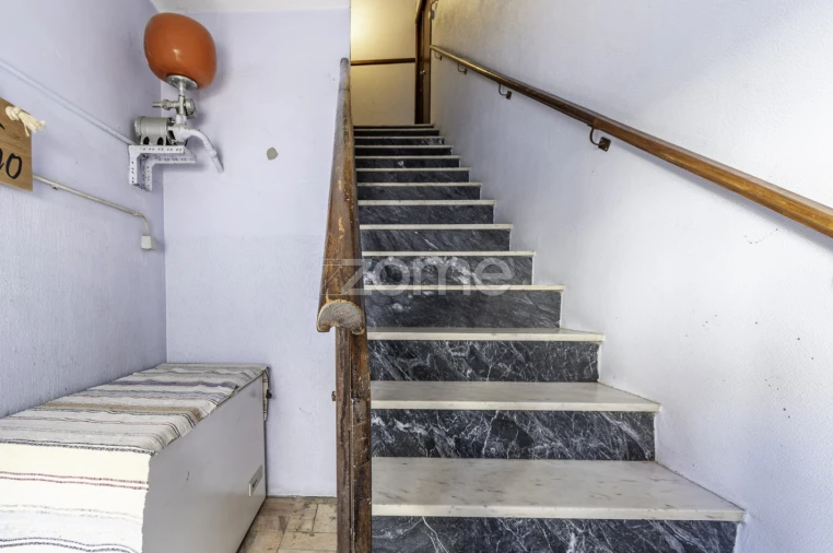 Prédio para Venda em Torre de Moncorvo Foto 22